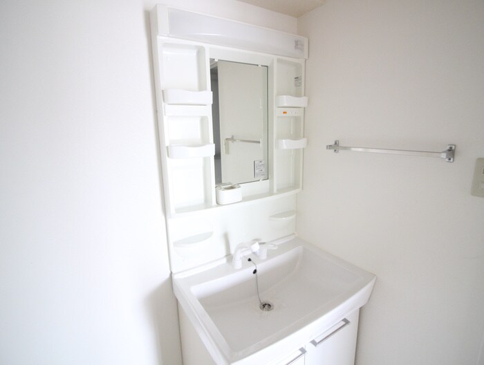 物件内観写真10　(洗面)