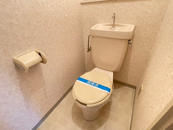 物件内観写真13　(トイレ)