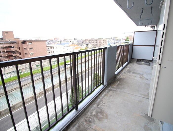 物件内観写真13　(ベランダ・バルコニー)