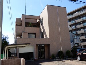 コンド・勝川(201)外観写真