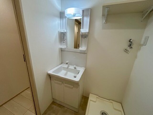 物件内観写真10　(洗面)
