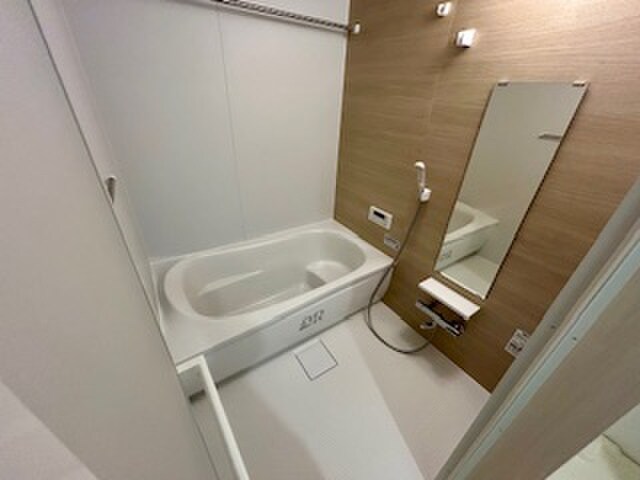 物件内観写真12　(バス／シャワールーム等)
