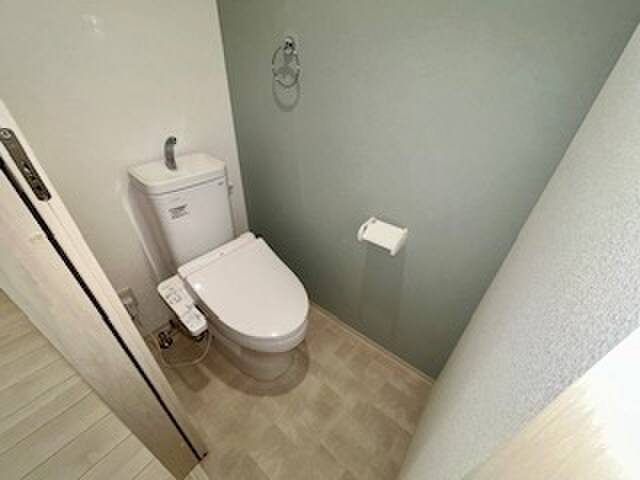 物件内観写真13　(トイレ)