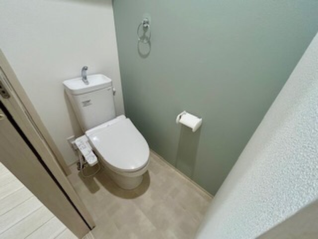 物件内観写真13　(トイレ)