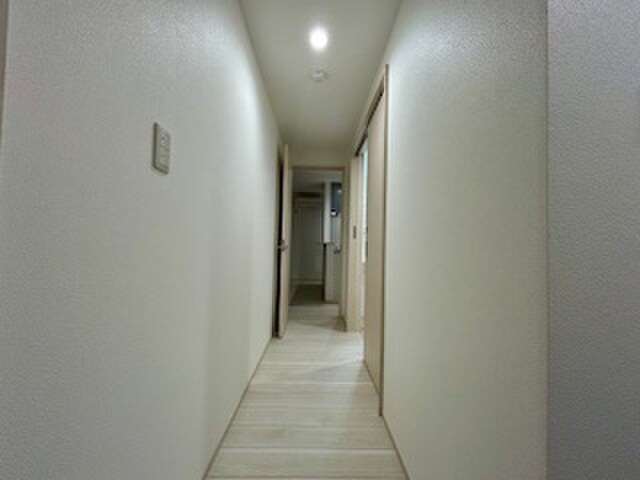 物件内観写真18　(廊下)