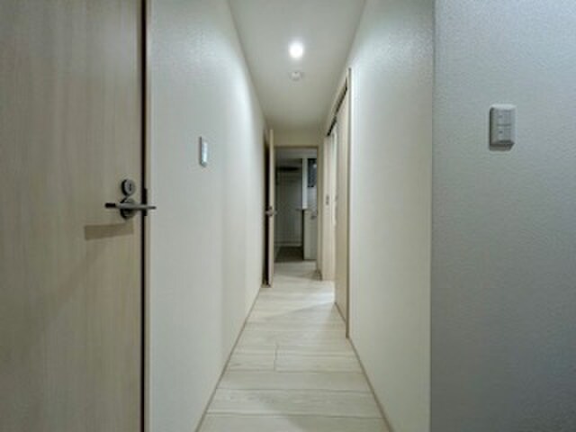 物件内観写真18　(廊下)