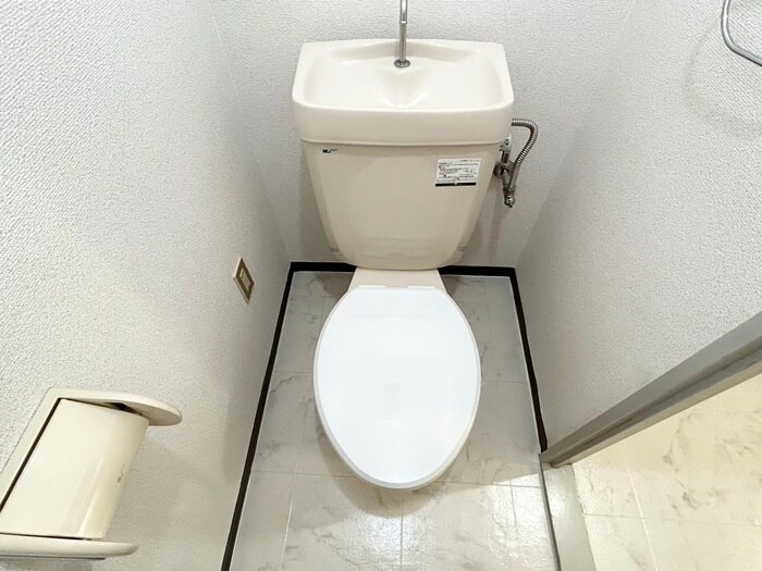 物件内観写真16　(トイレ)