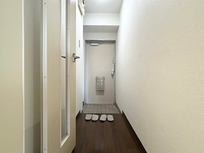 物件内観写真20　(廊下)