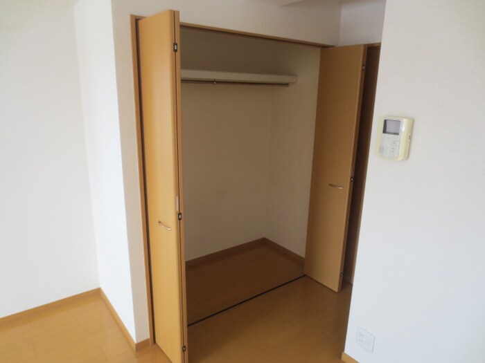 物件内観写真10　(収納)