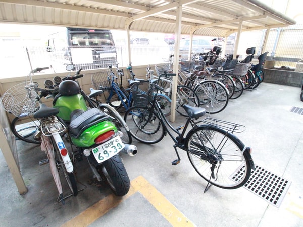 駐輪場