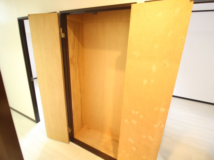 物件内観写真20　(収納)