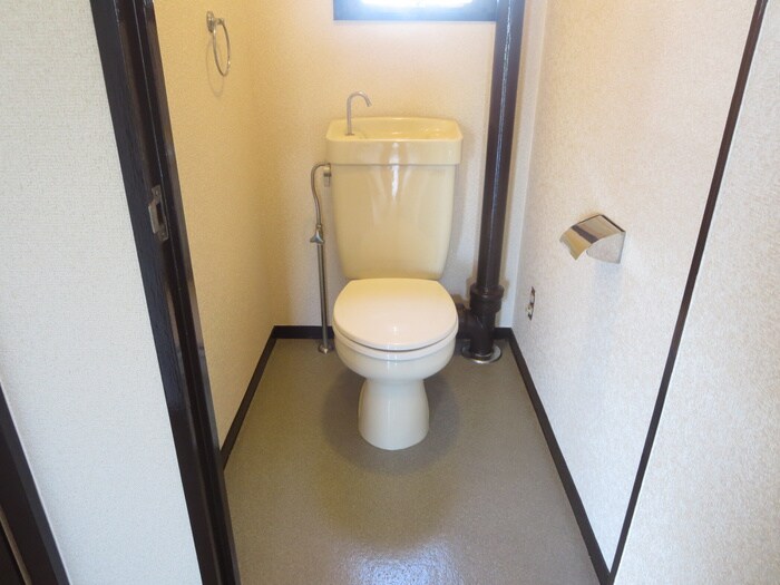 物件内観写真11　(トイレ)