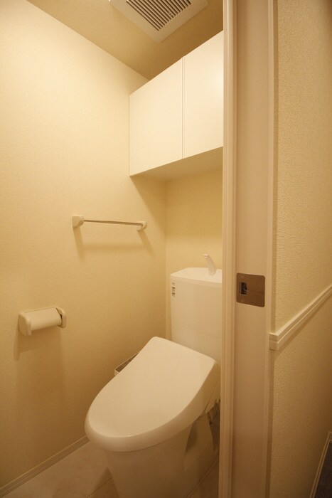 物件内観写真12　(トイレ)