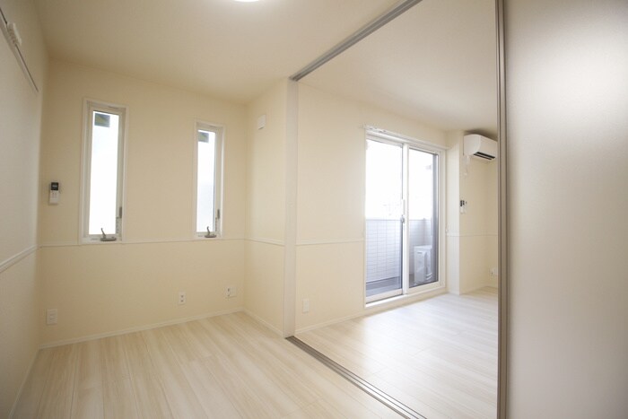 物件内観写真17　(居室)