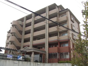 アクシス外観写真