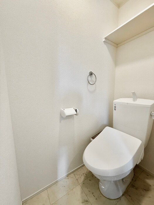 物件内観写真12　(トイレ)