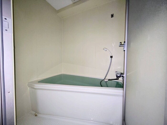 物件内観写真13　(バス／シャワールーム等)