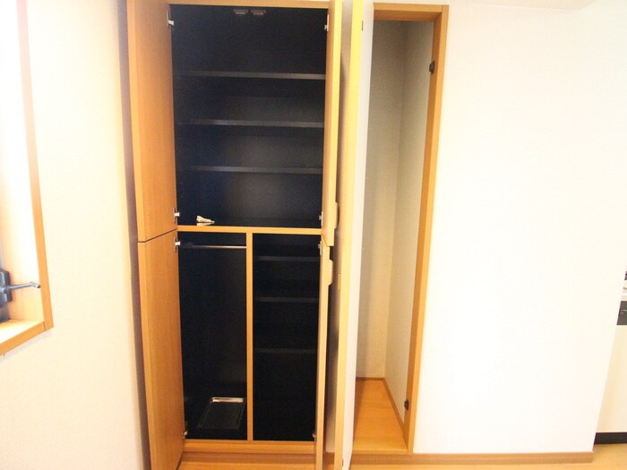 物件内観写真17　(靴箱)