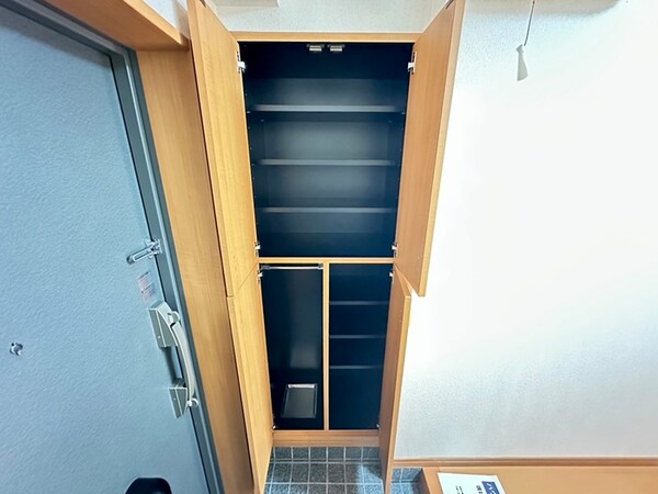 靴箱
