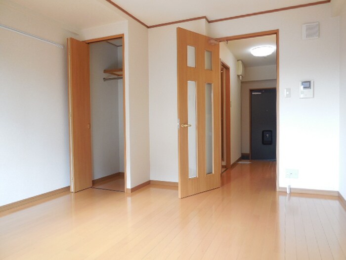 物件内観写真19　(居室)