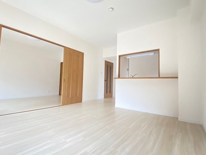 物件内観写真7　(居室)