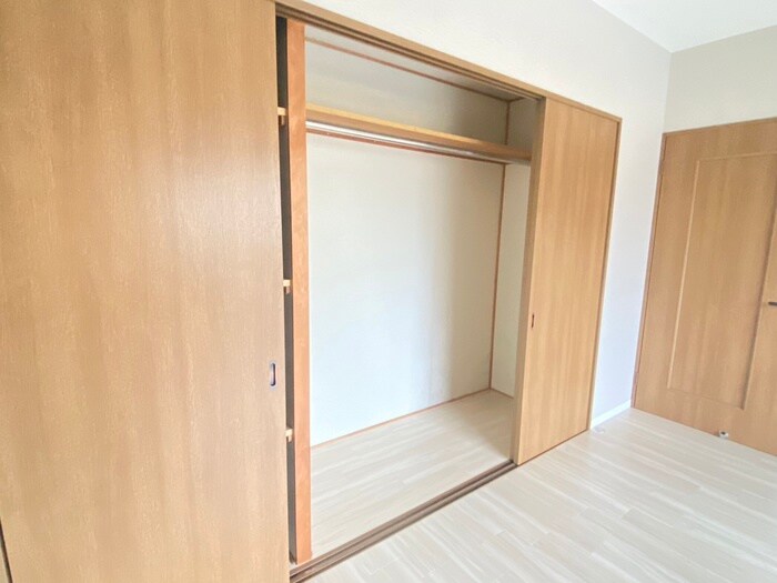 物件内観写真11　(収納)