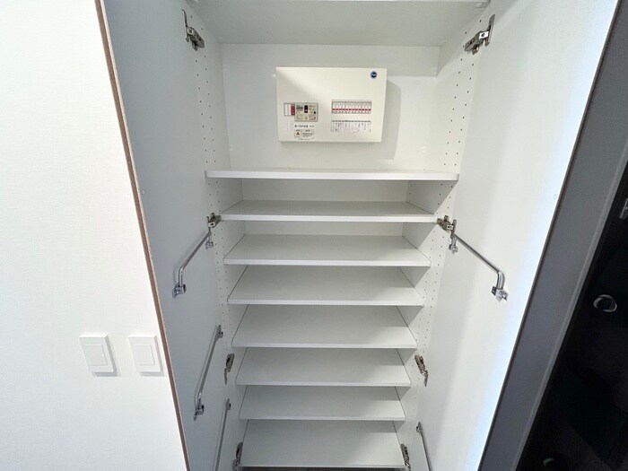 物件内観写真17　(靴箱)