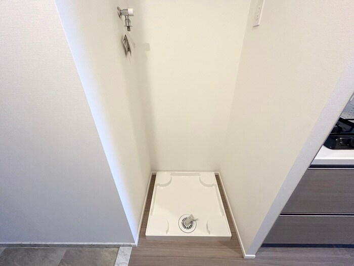 物件内観写真19　(洗濯機置場)