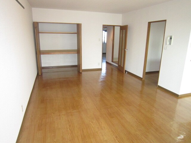 物件内観写真9　(居室)