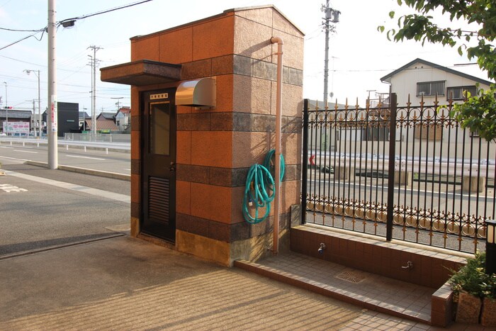 物件外観写真6　(建物設備)