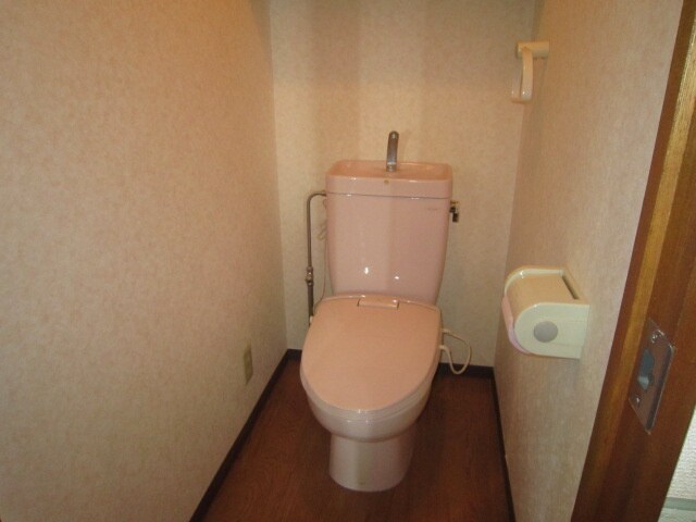 物件内観写真14　(トイレ)