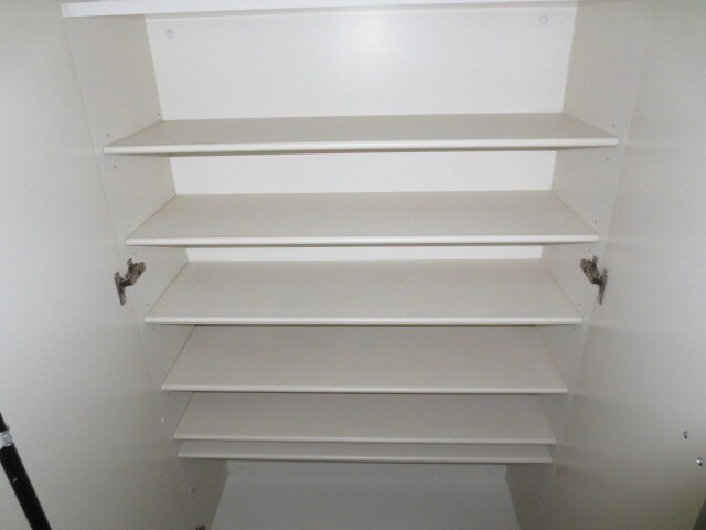 物件内観写真14　(靴箱)