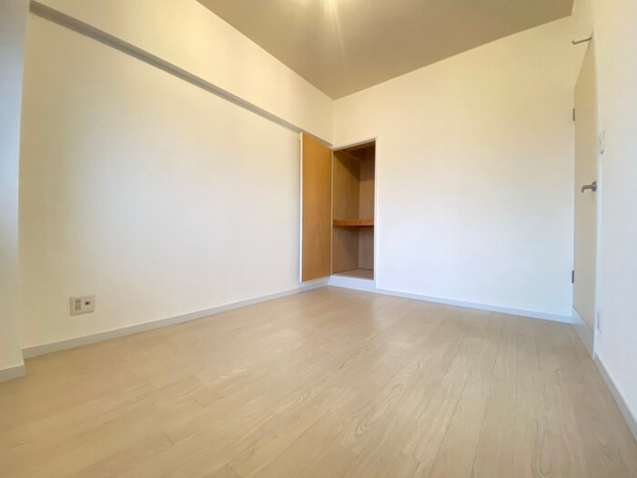 物件内観写真20　(居室)