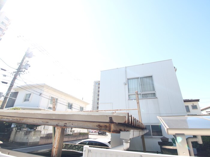 物件内観写真17　(室内からの展望)