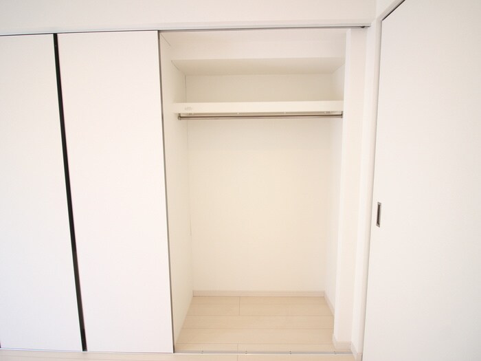物件内観写真22　(収納)