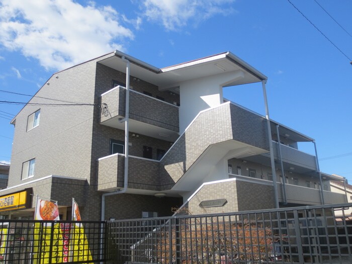 物件外観写真3　(外観写真)