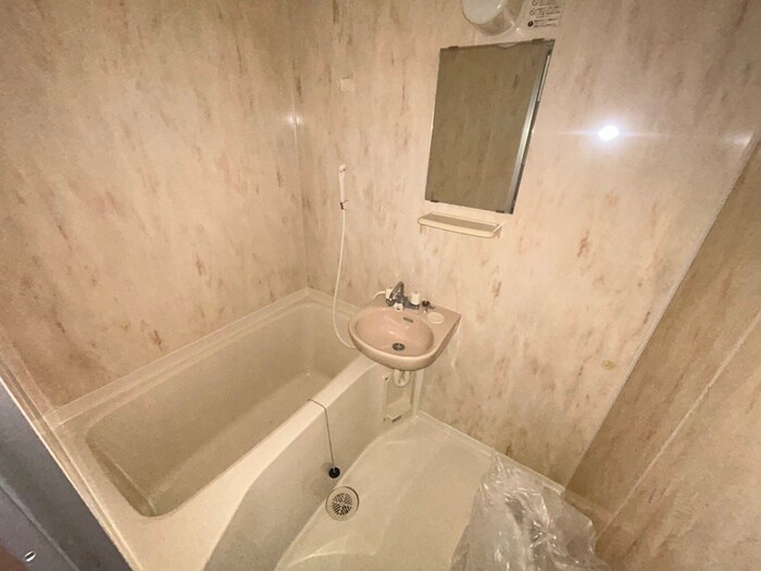 物件内観写真10　(バス／シャワールーム等)