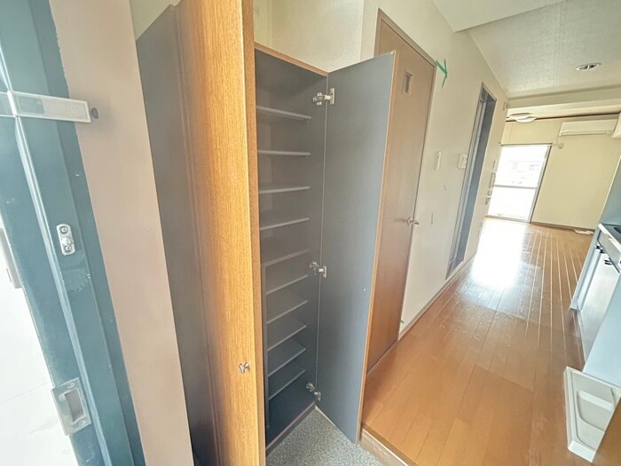 物件内観写真20　(靴箱)