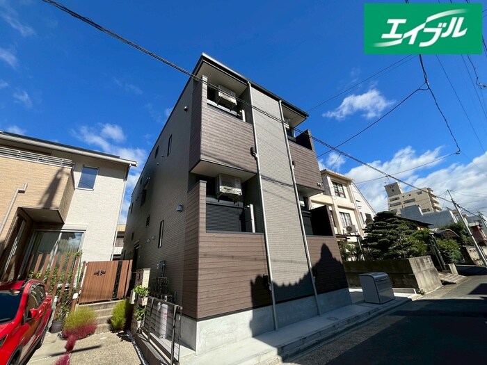 物件外観写真1　(外観写真)