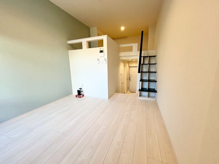 物件内観写真8　(居室)