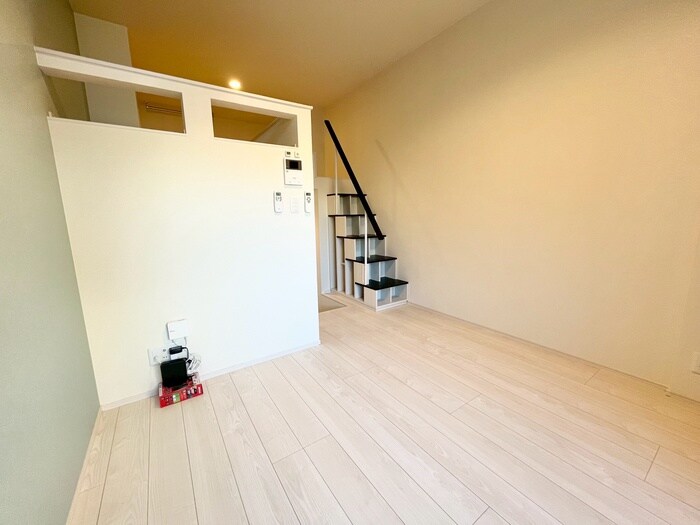 物件内観写真9　(居室)