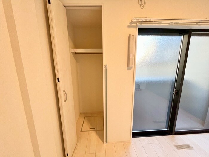物件内観写真11　(収納)