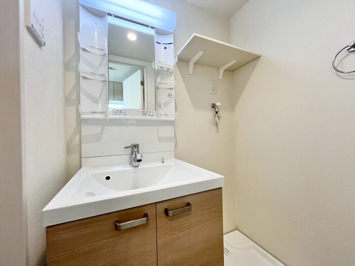 物件内観写真13　(洗面)