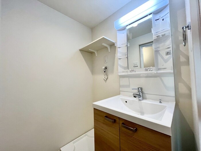 物件内観写真13　(洗面)