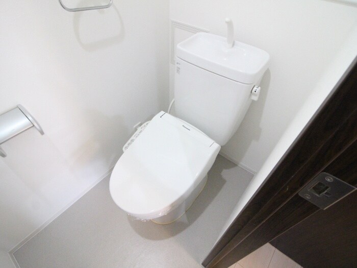 物件内観写真11　(トイレ)