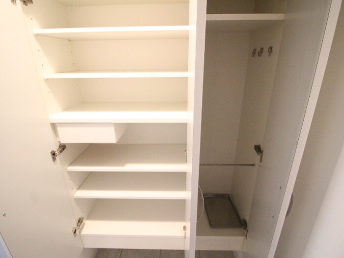 物件内観写真18　(靴箱)