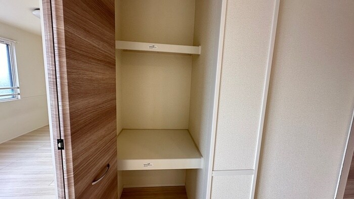 物件内観写真9　(収納)
