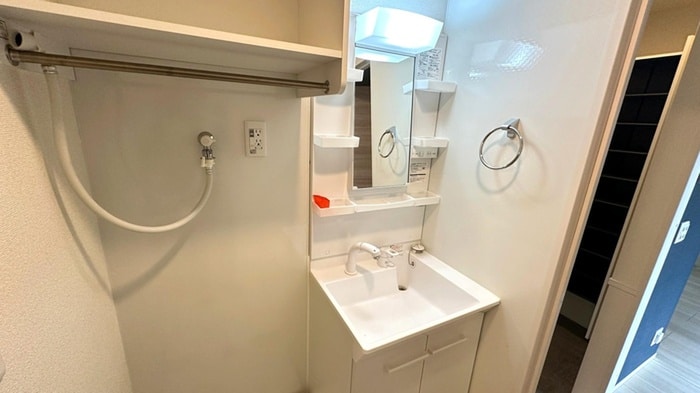 物件内観写真10　(洗面)