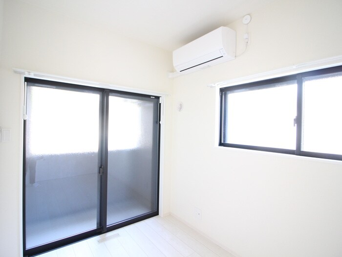 物件内観写真17　(居室)