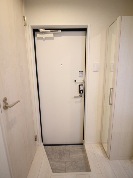 物件内観写真20　(玄関)